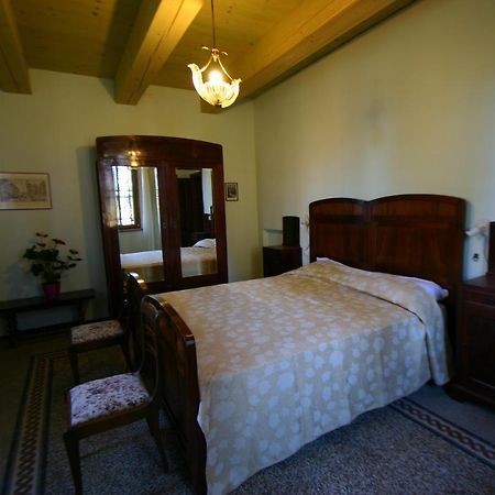 אימולה Locanda Donna Laura מראה חיצוני תמונה